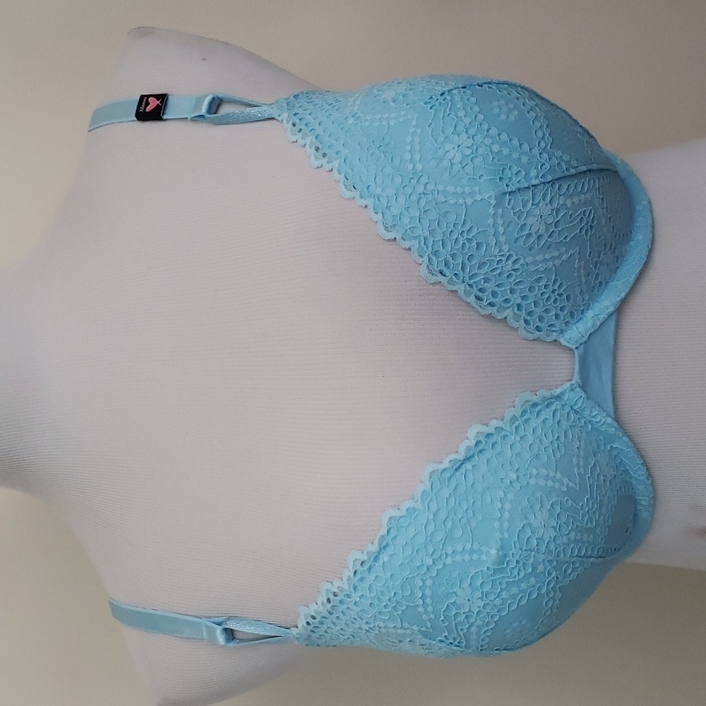 Victoria's Secret Convertible Push Up Underwire Bra size 32DDD new with tags